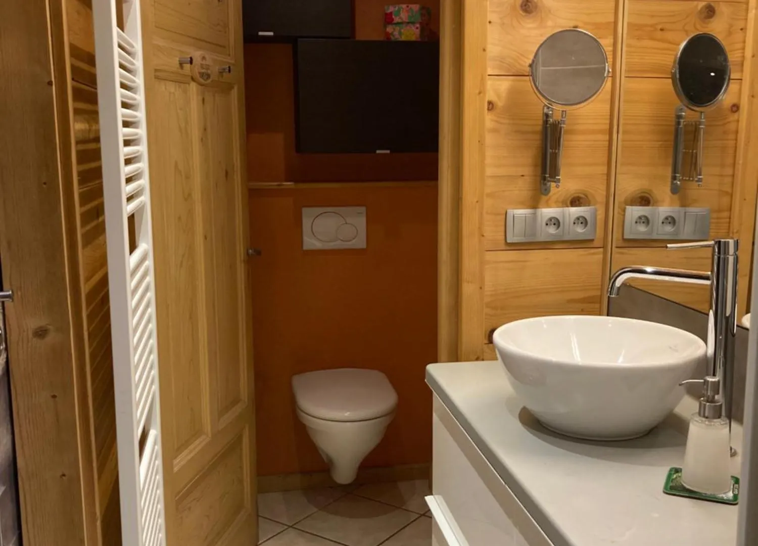 L'Echo Des Glieres Vue Montagne Centre Village Sauna & Grill Chalet